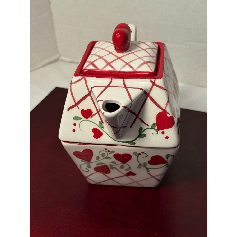 Mesa International Ceramic Hearts Teapot For One 2 PC Set w/Cup Never Used